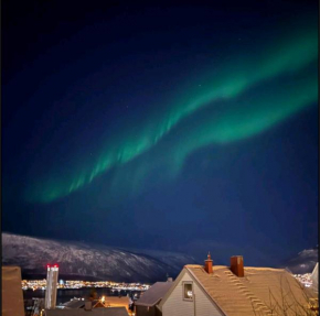 Near Downtown - Large Beds - Free Parking Tromsø